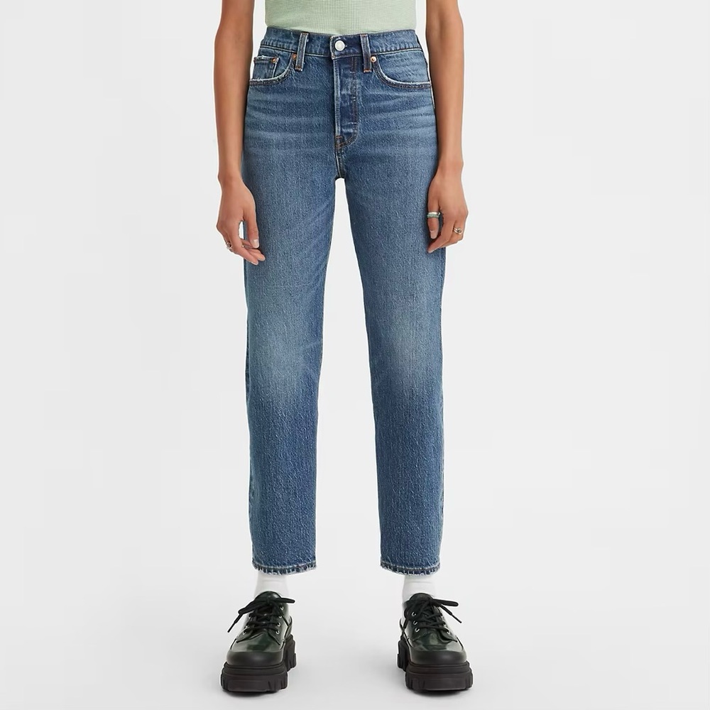 Levi’s Wedgie Straight High Rise Button Fly Jeans, Size 27x26